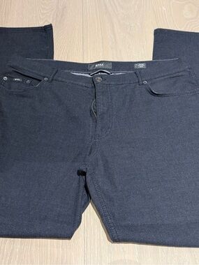 BRAX Men’s Dark Navy Stretch Chinos — Modern Slim Fit